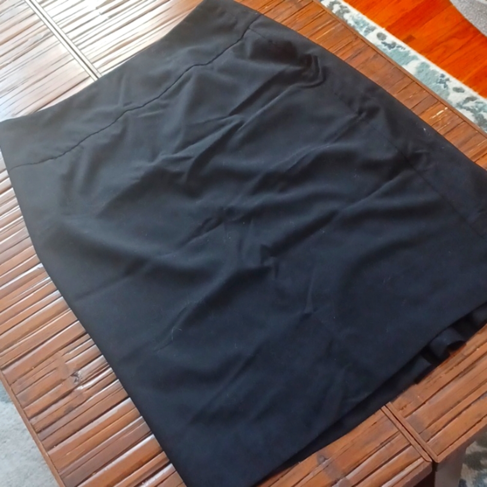 Worthington skirt